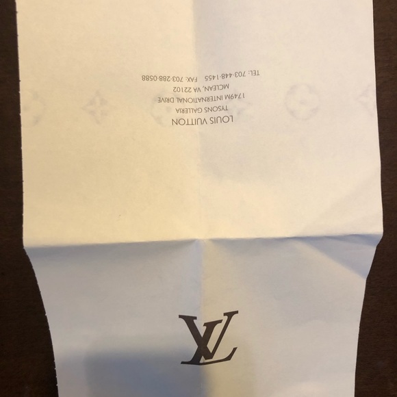 Louis Vuitton , Almost brand new. - Picture 6 of 7